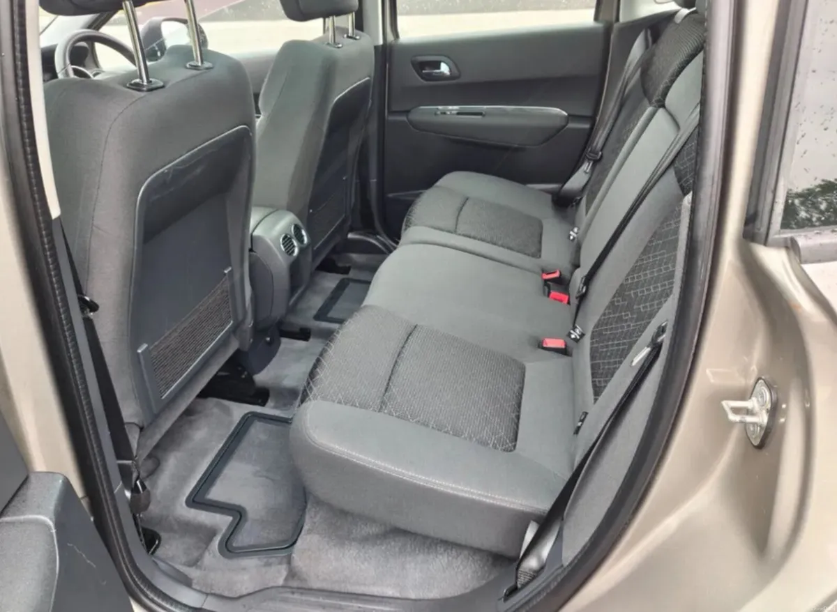 Peugeot 3008 2016 - Image 4