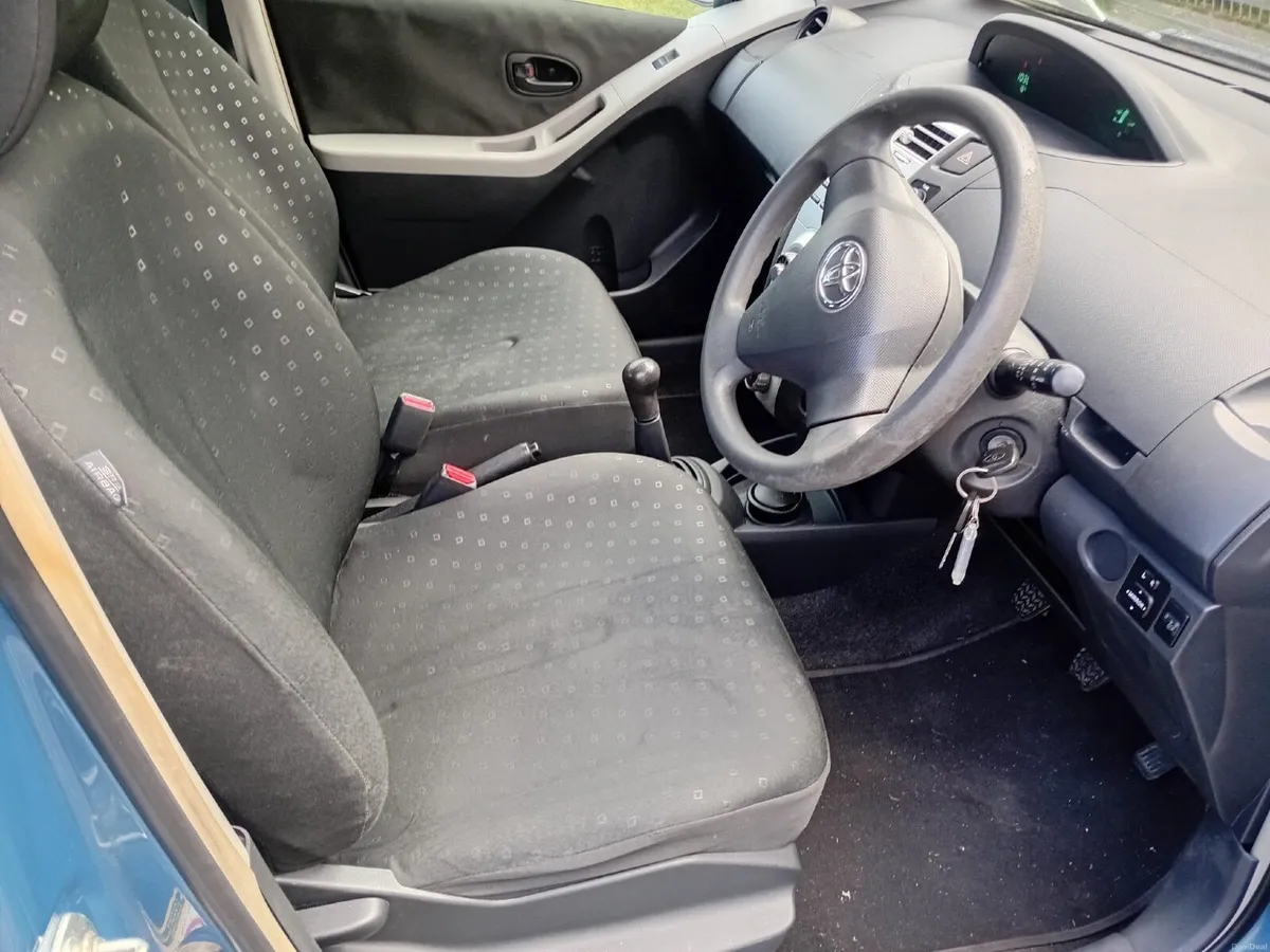 Toyota Yaris 2007 - Image 5