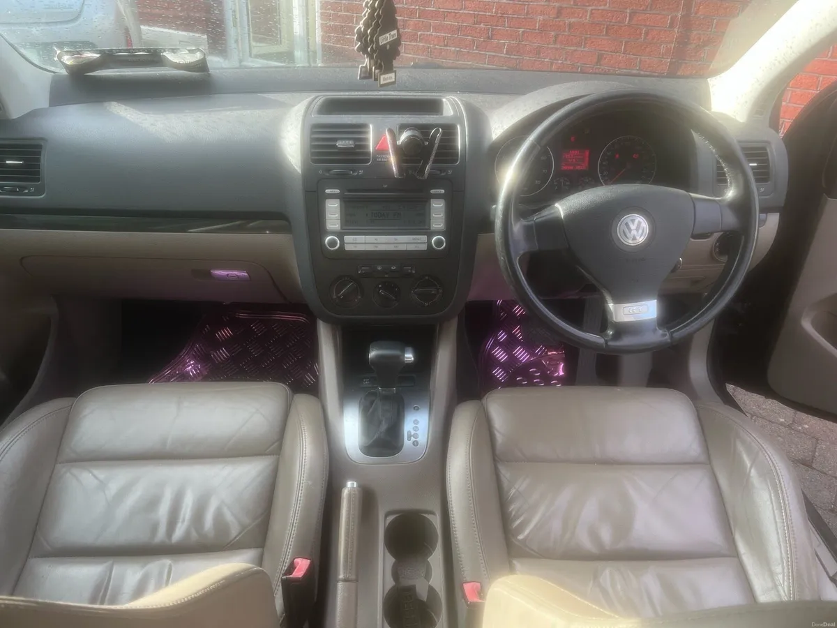 Volkswagen Golf Automatic for Sale - Image 6
