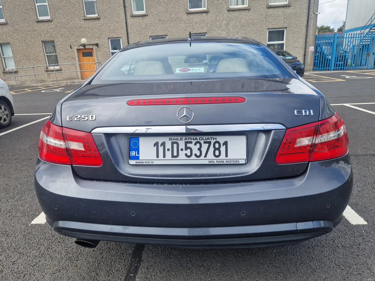 Mercedes-Benz E-Class 250D AUTO  SPORT COUPE - Image 5
