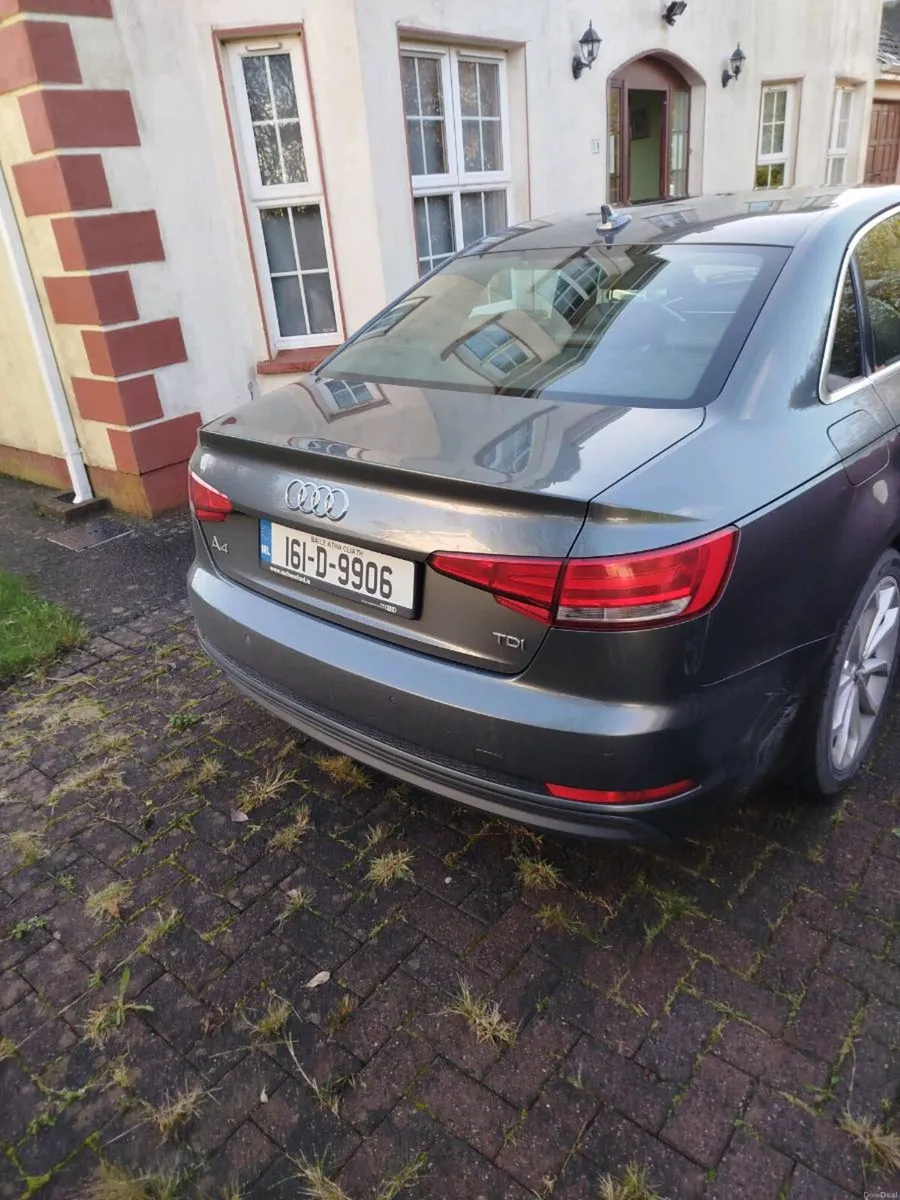 2016 Audi A4 2.0 TDI S line 150 BHP - Image 3