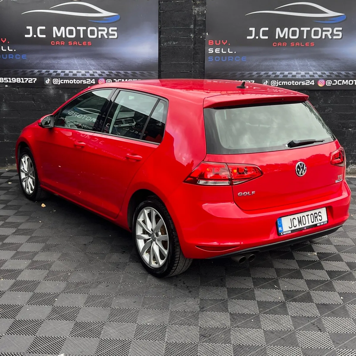 2015 VW Golf Highline 1.4 Automatic - Image 4