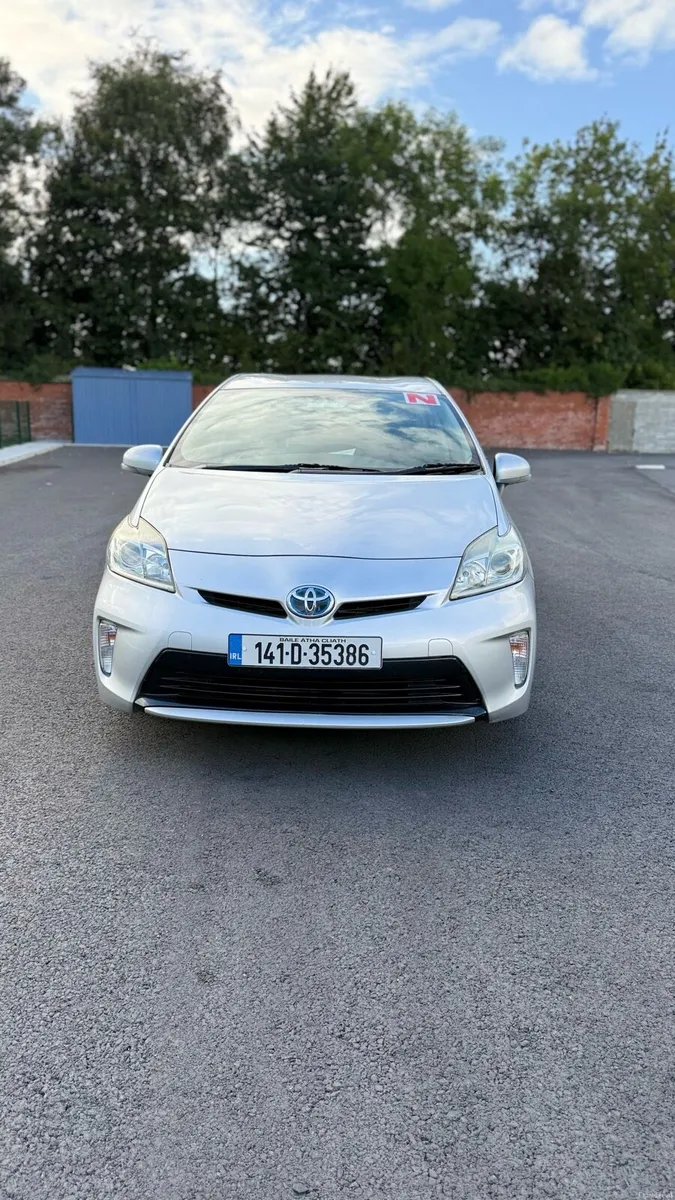 Toyota Prius 2014 - Image 1