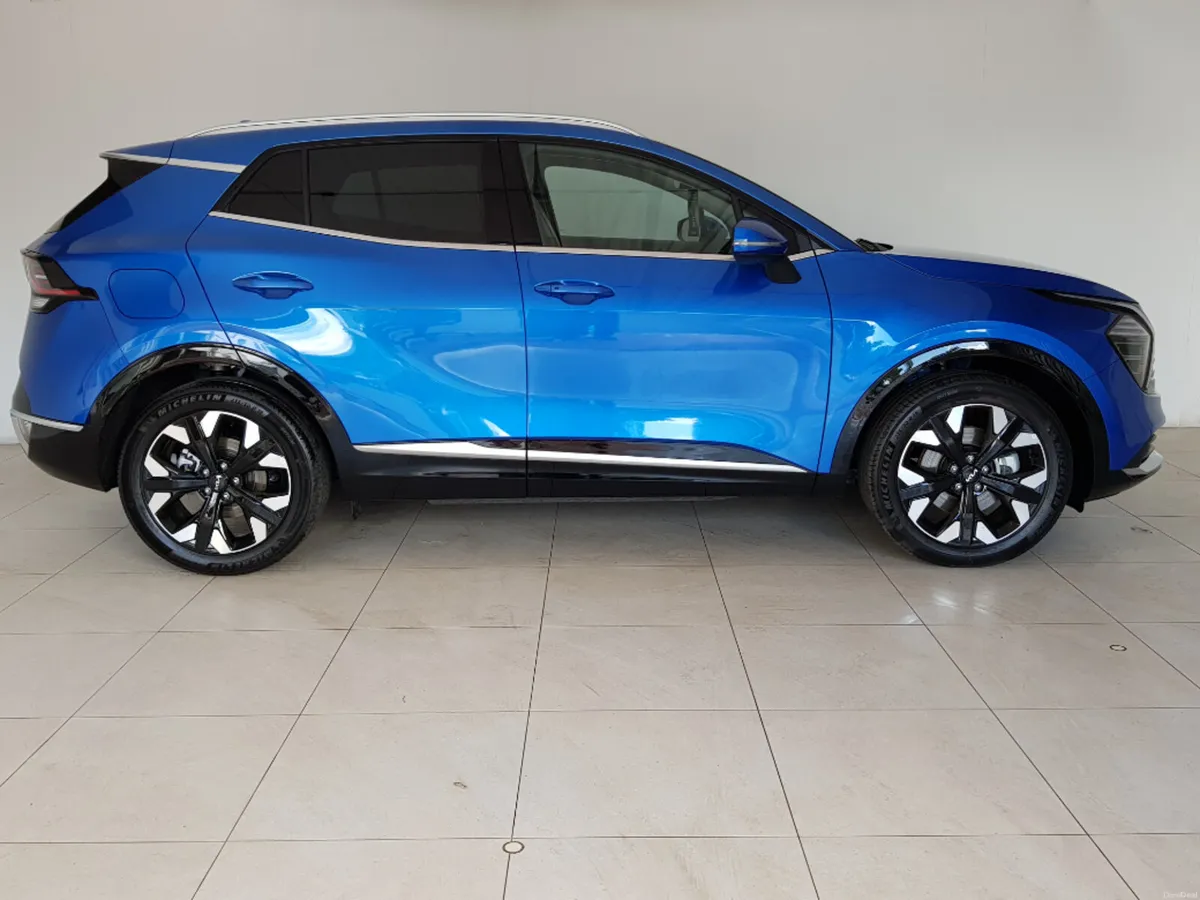 Kia Sportage Phev SEM Special Edit - Image 2