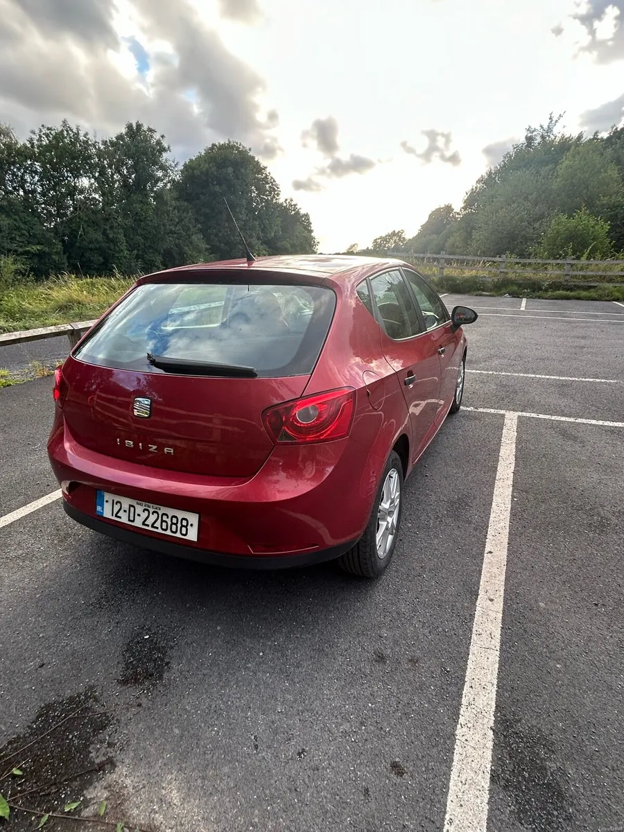 Car - Image 4