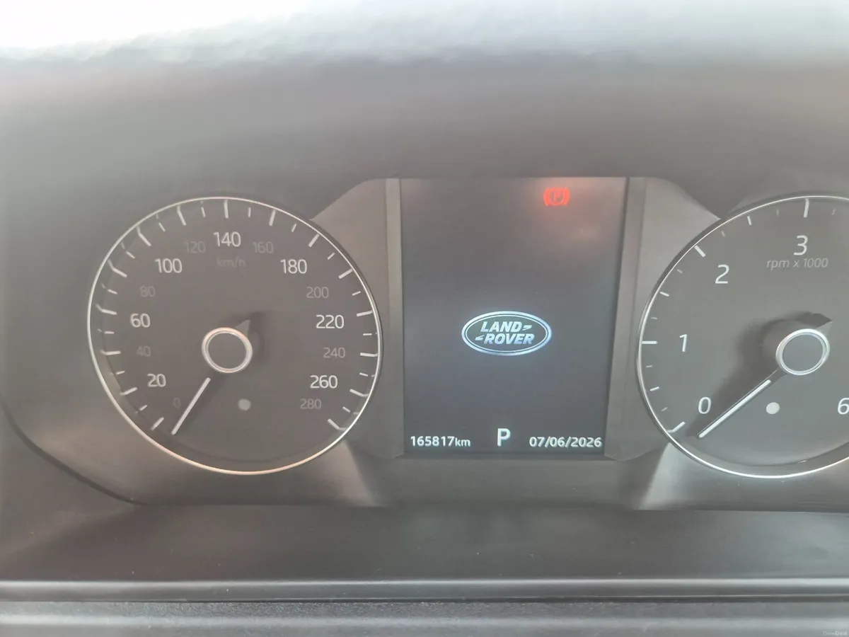 Land Rover Range Rover Velar 2018 - Image 2