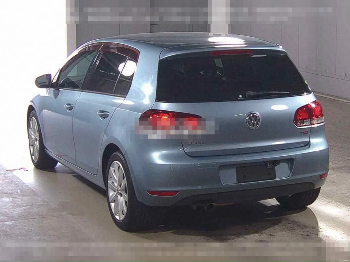 Volkswagen Golf 1.4 Automatic Highline 43kms - Image 2