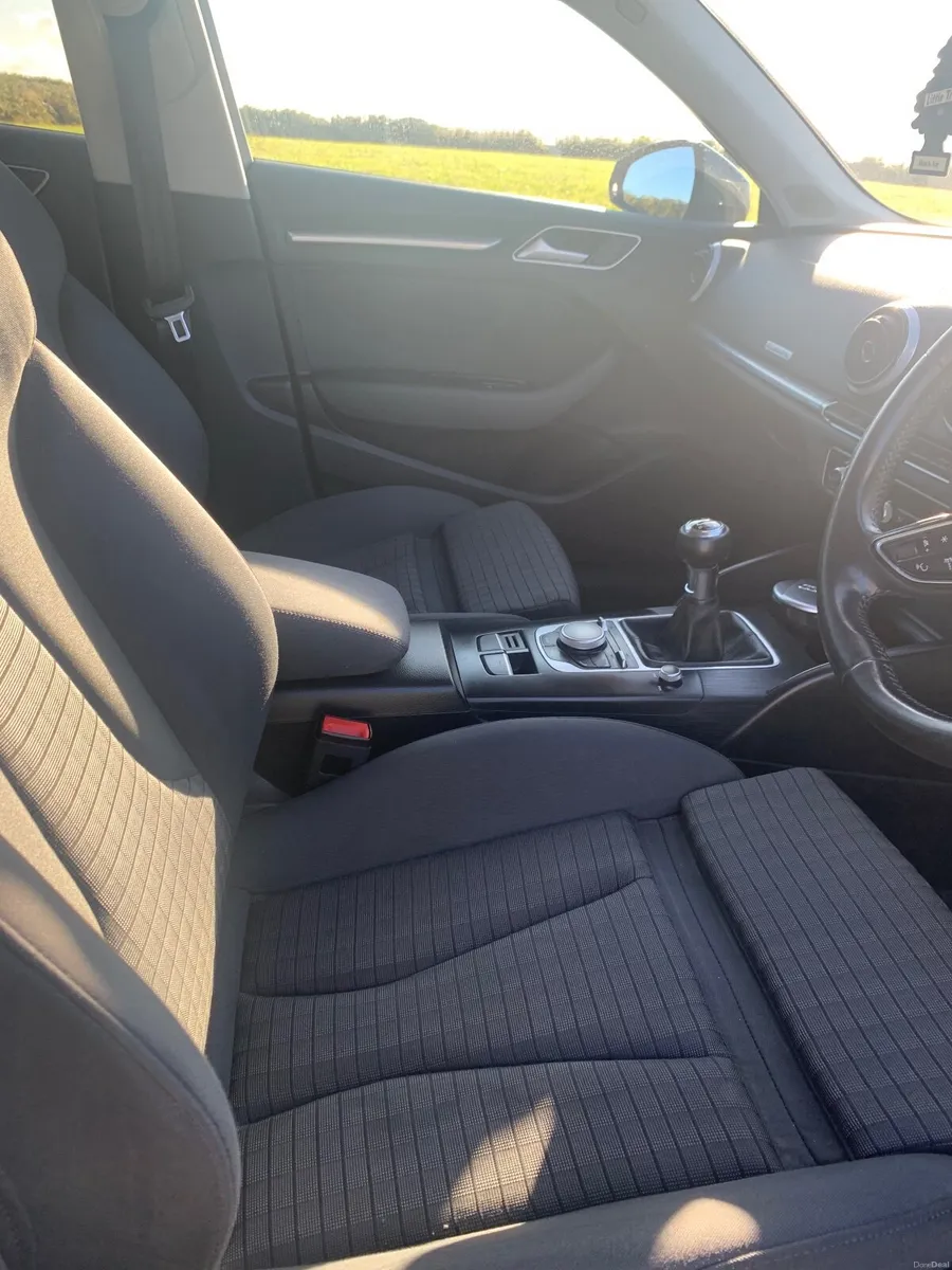 Audi A3 2.0 TDI Sport Quattro - Image 5
