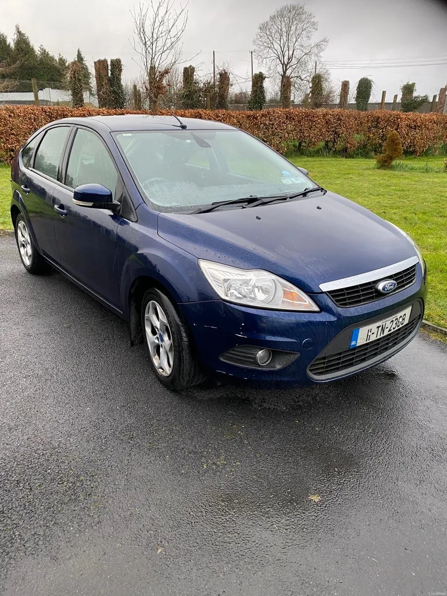 Ford Focus 2011 - Image 1
