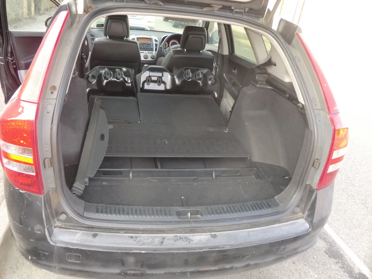 Kia Ceed 2010 - Image 6