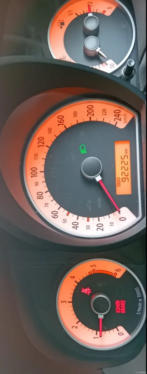 Kia Ceed 2010 - Image 5