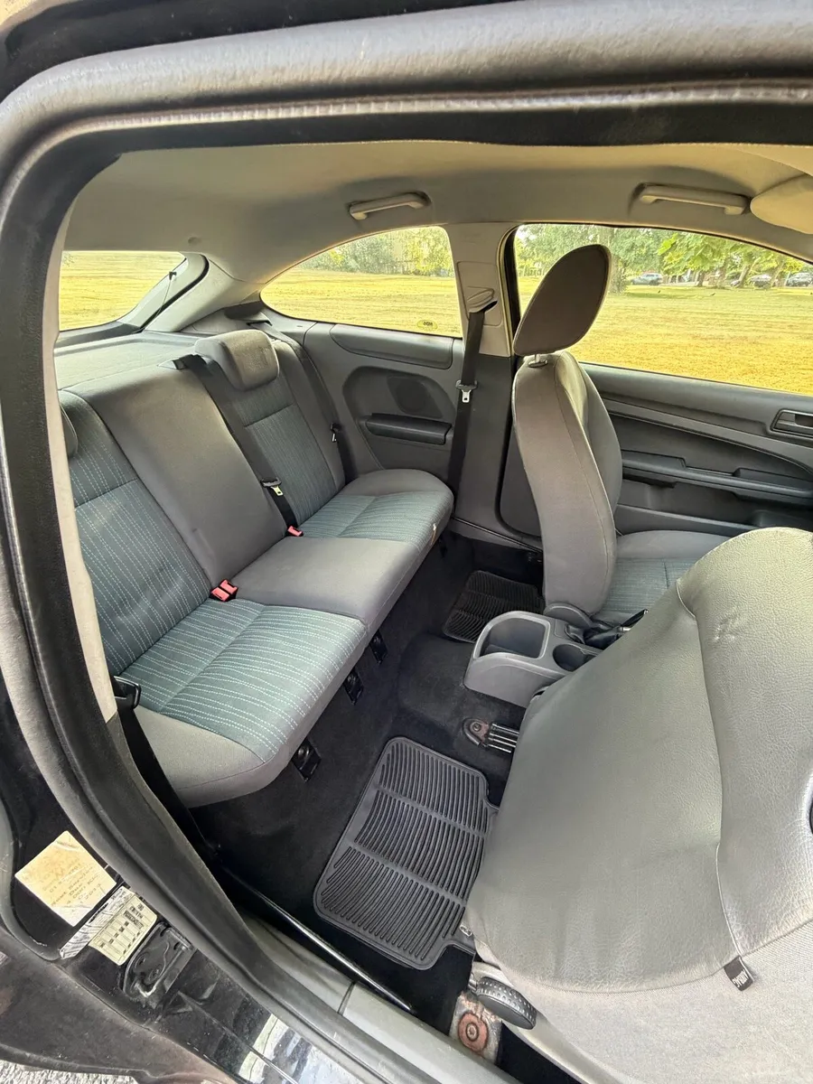 2005 Ford Focus Freedom 1.4L Petrol - Image 5
