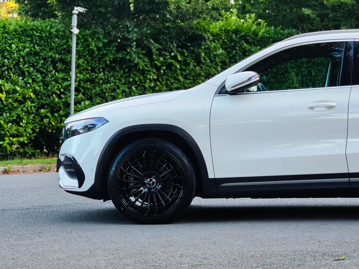 2023 Mercedes EQA 350 AMG LINE 4MATIC - Image 5