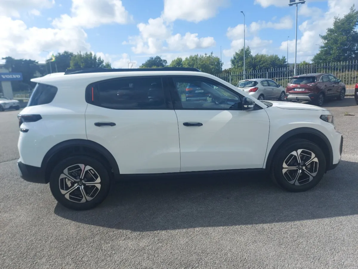 Citroen C3 Aircross Plus MHEV 1.2 petrol Auto - Image 5
