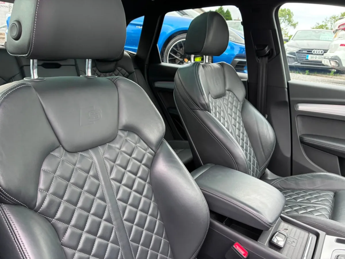 Audi Q5 2.0 TFSI E COMPETITION 55 (MASSIVE SPEC) - Image 5
