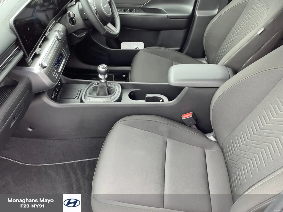 Hyundai KONA KAUAI ELEGANCE 1.0 PETROL 5DR - Image 4
