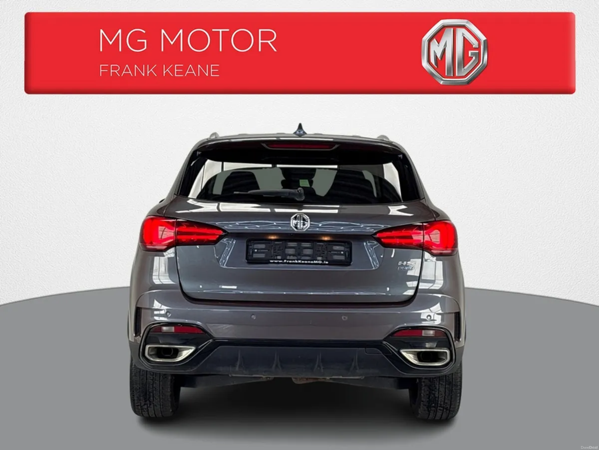 MG HS EXCITE PHEV  **FULL BLACK LEATHER INTERIOR** - Image 3