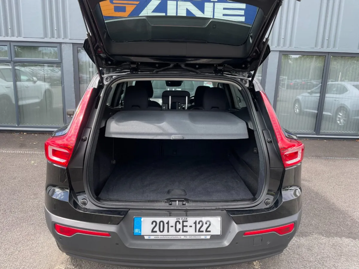 Volvo XC40 T3 5DR - Image 5
