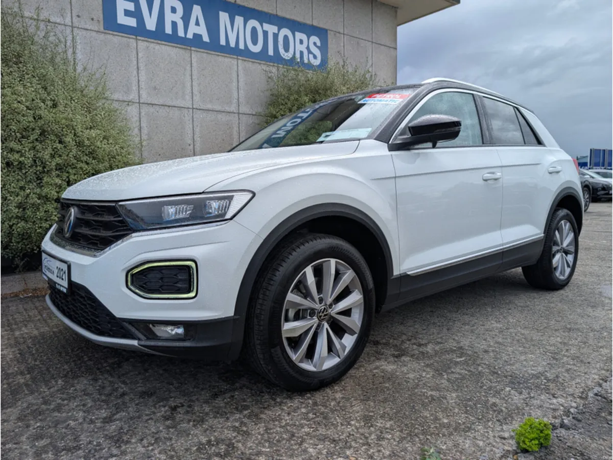 Volkswagen T-Roc STYLE DESIGN AUTOMATIC 1.5 PETROL - Image 5