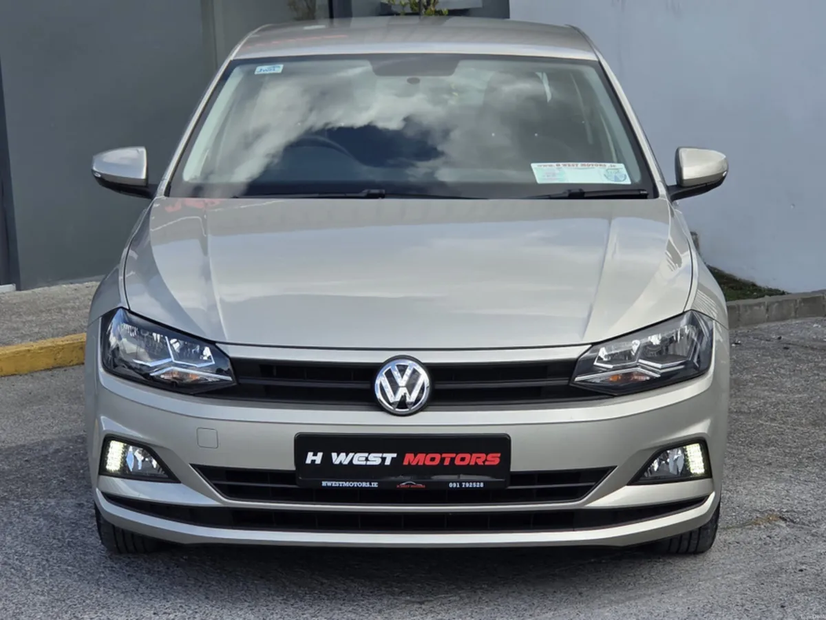 Volkswagen Polo TRENDLINE 1.0 TSI MANUAL 5SPEED 95 - Image 3