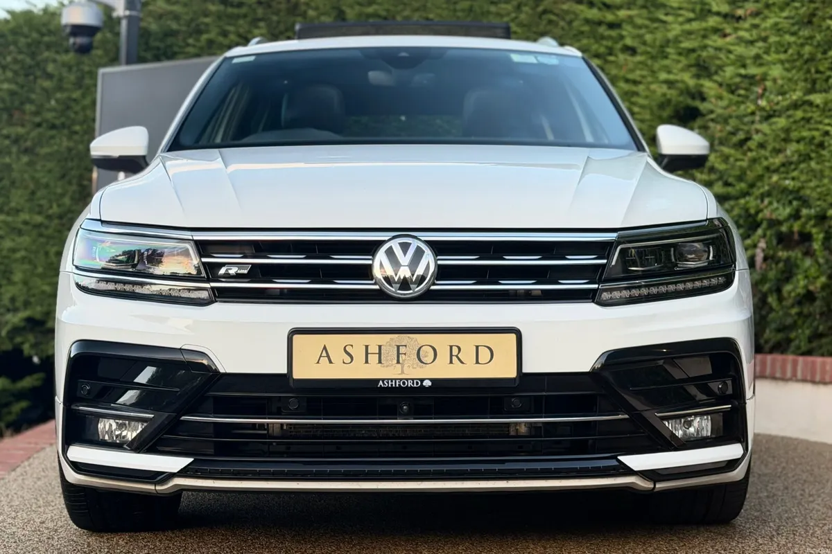 Volkswagen Tiguan R Line DSG 2.0 TDI 150 BHP - Image 2