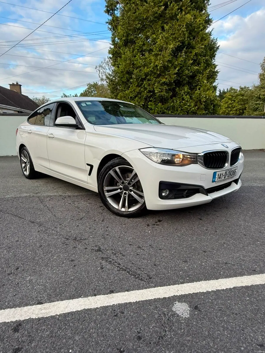 2014 BMW 318D Gran Turismo sport - Image 2