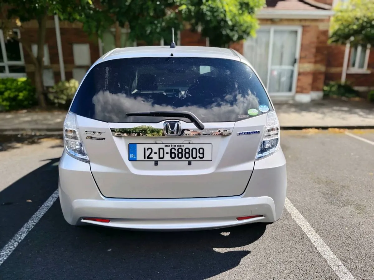 Honda fit hybird keyless - Image 2