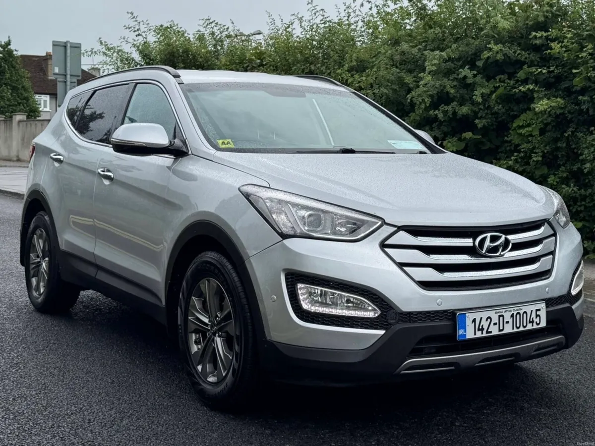 Automatic Hyundai SantaFe Low Miles - Image 1