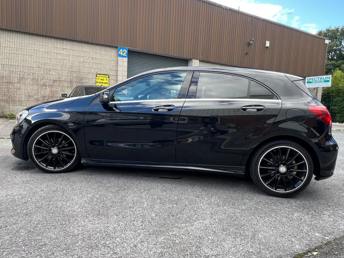 Mercedes-Benz A180 1.6 Petrol AMG - Image 6