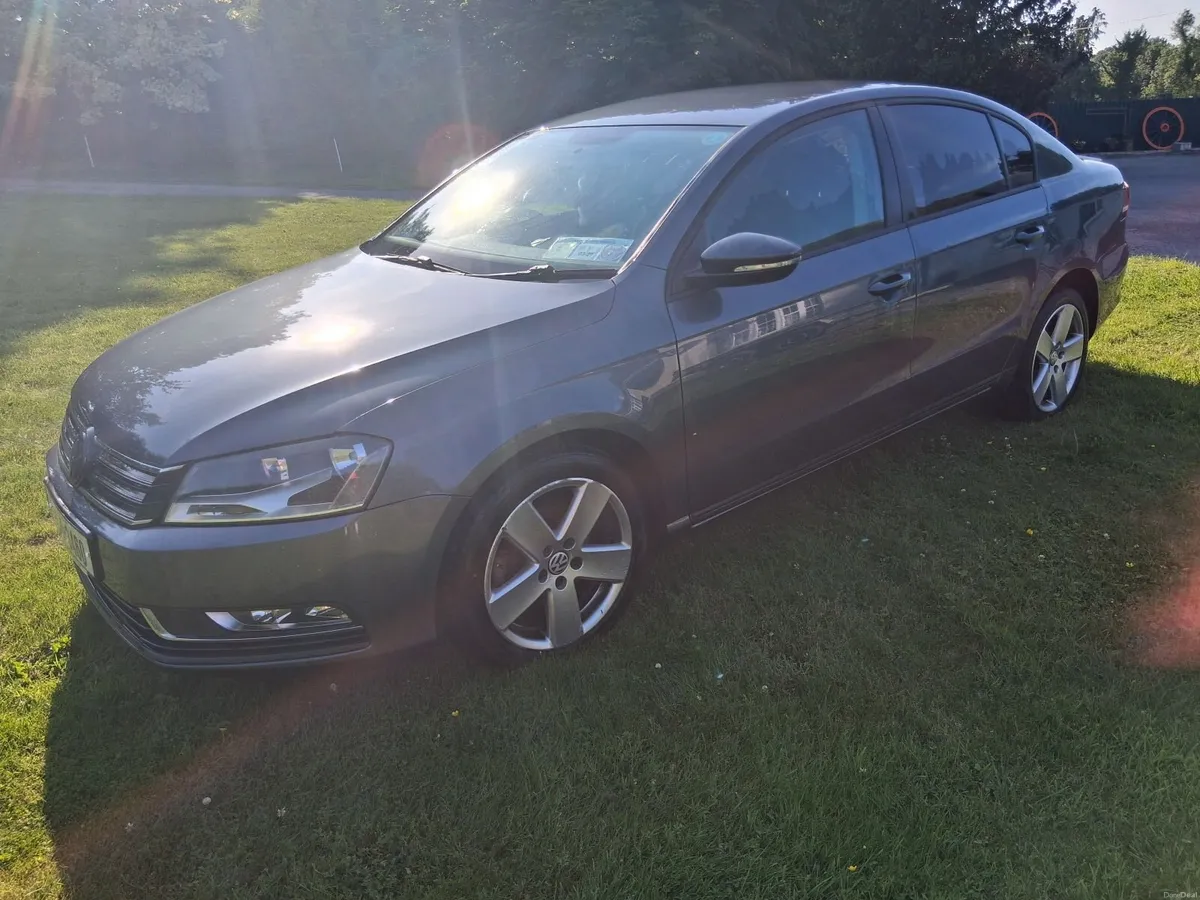 Volkswagen Passat 2014 - Image 4