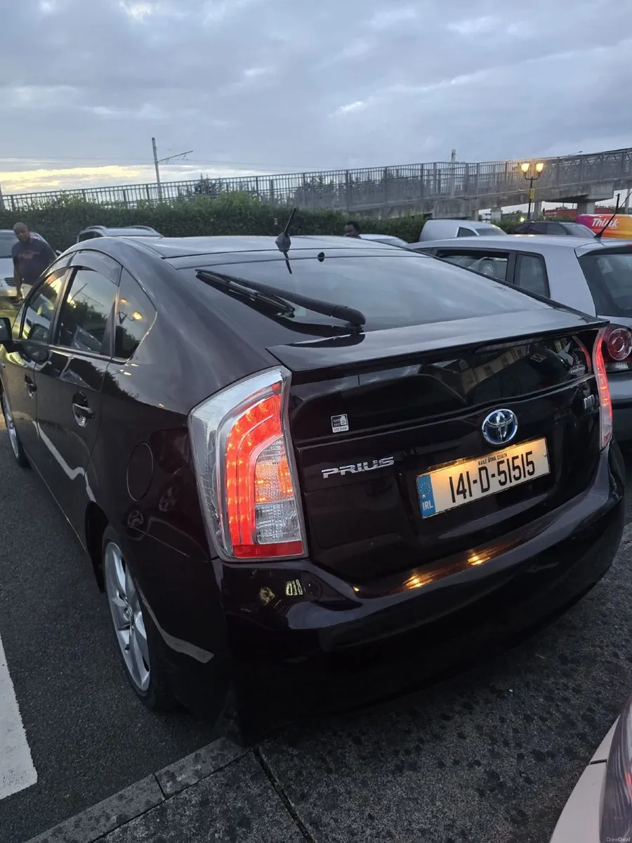 Toyota Prius 2014 - Image 3