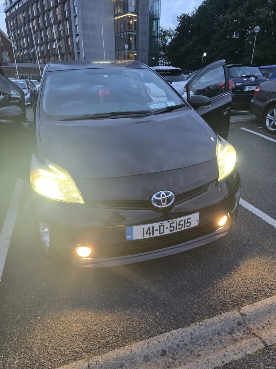 Toyota Prius 2014 - Image 5