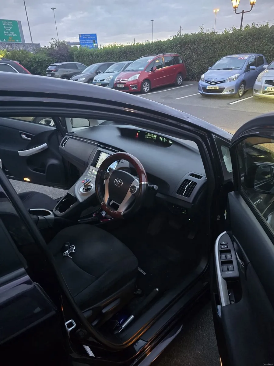 Toyota Prius 2014 - Image 6