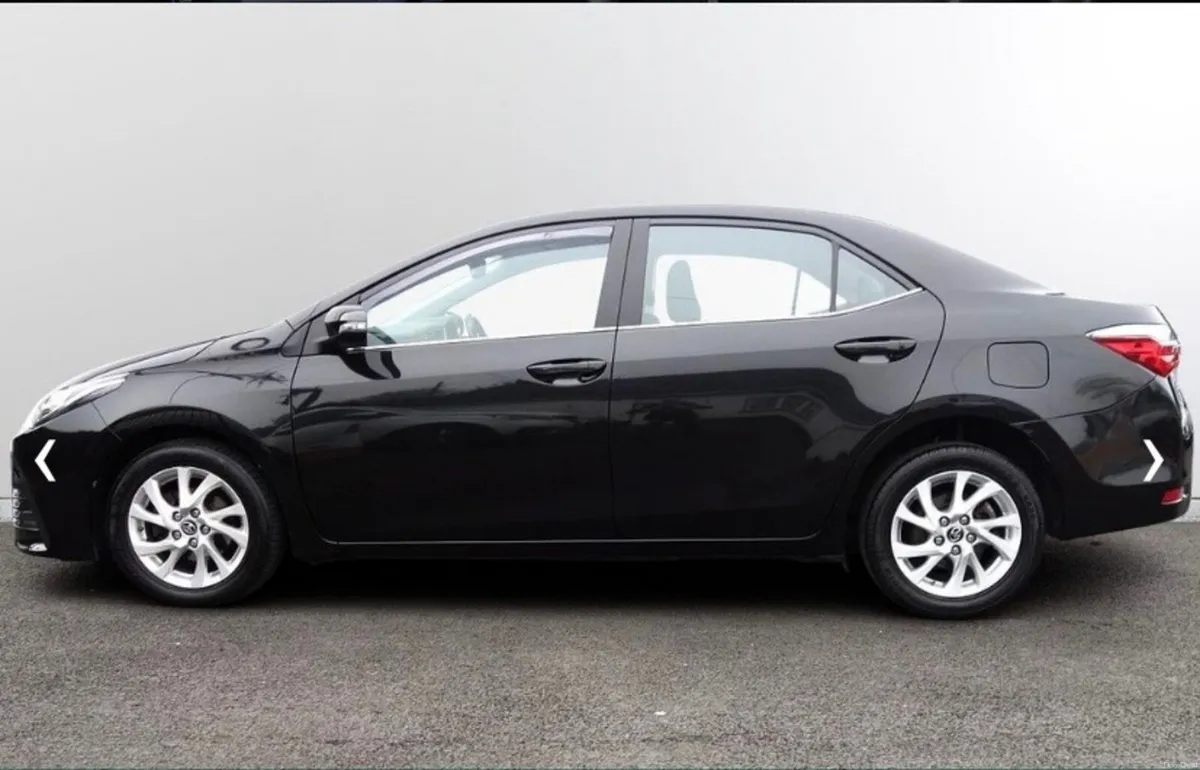 Toyota Corolla 2018 - Image 6