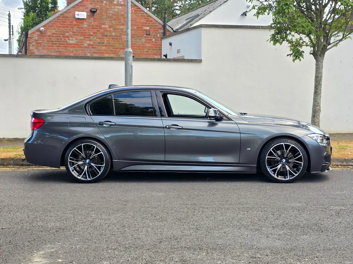 BMW 330e M-Sport *Low Kms* Immaculate 2017 - Image 6