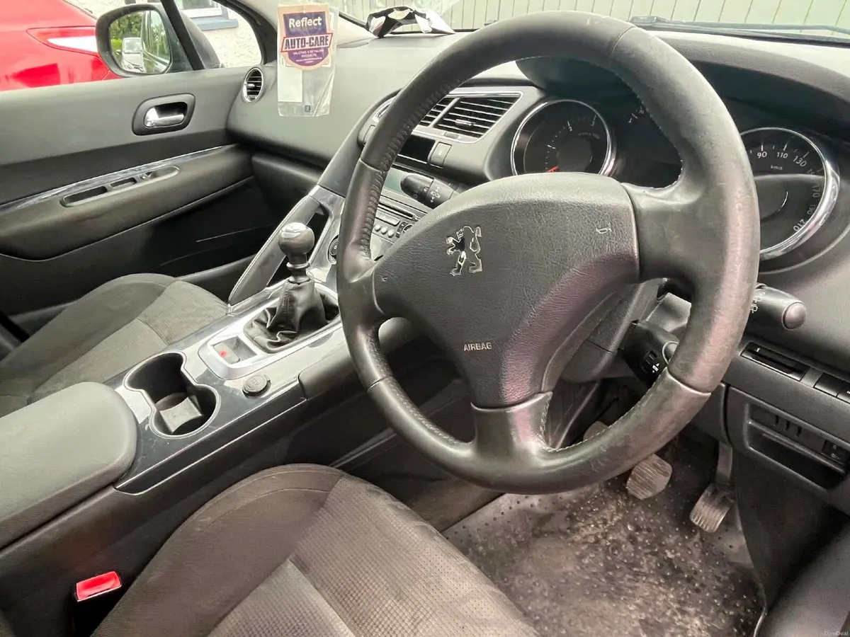 Peugeot 3008 2010 - Image 2