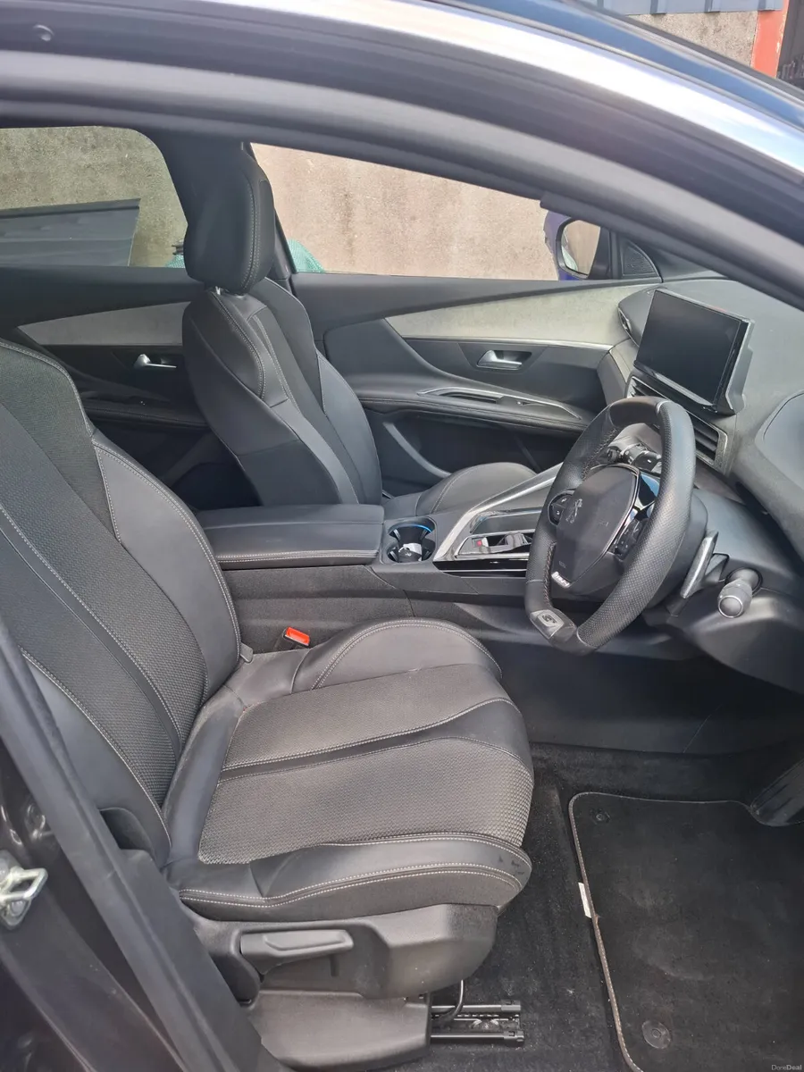 Peugeot 3008 2023 GT LINE LOW MILES - Image 4