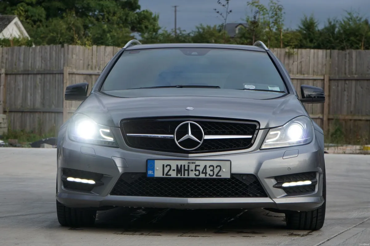 Mercedes-Benz C-Class 2012 - Image 6