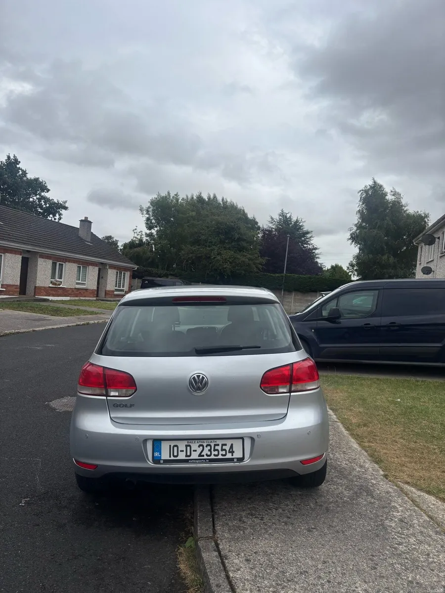 Volkswagen Golf 2010 - 1.6 Diesel - Image 2