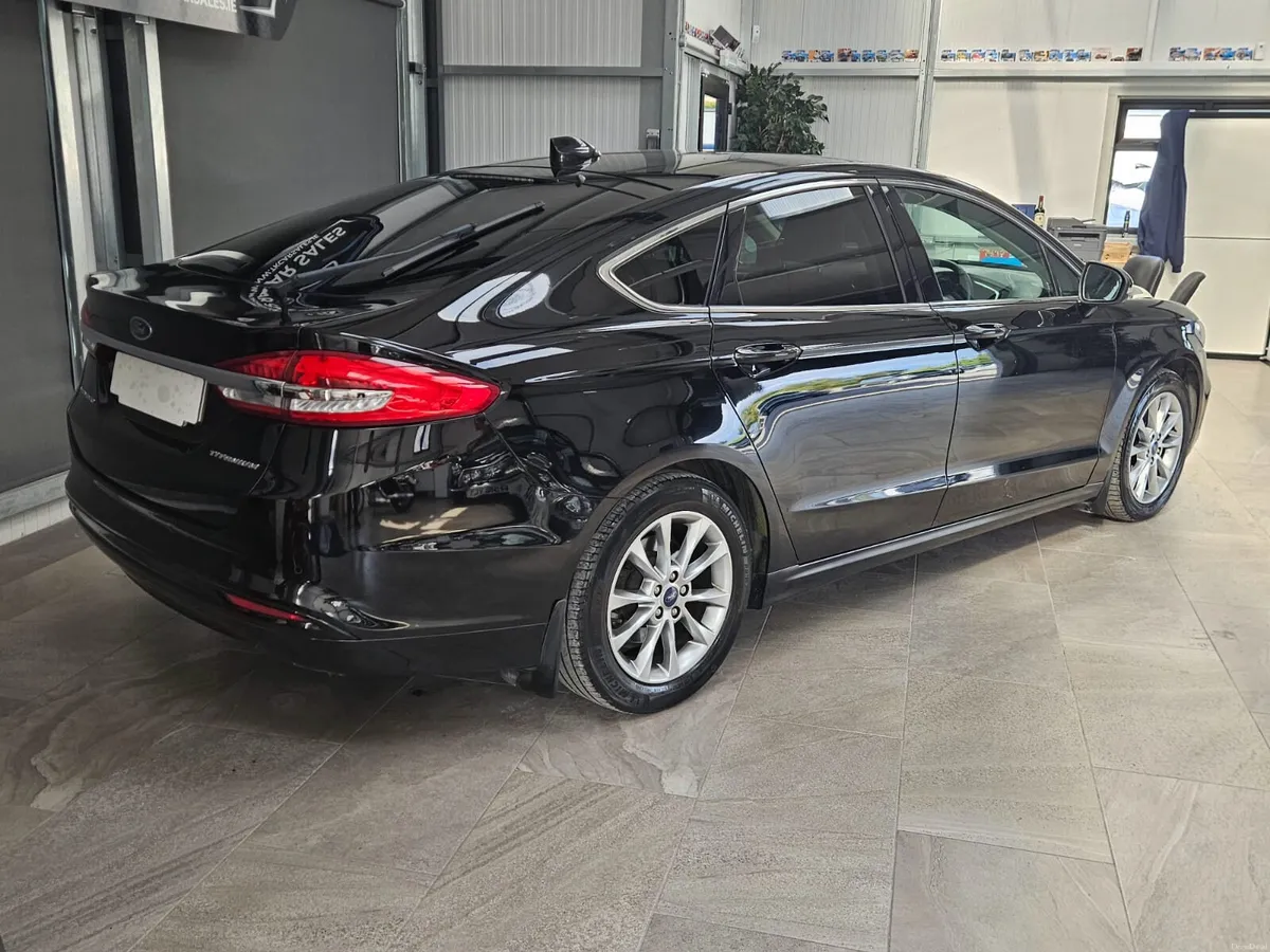 201 FORD MONDEO TITANIUM 2.0 DIESEL - Image 2