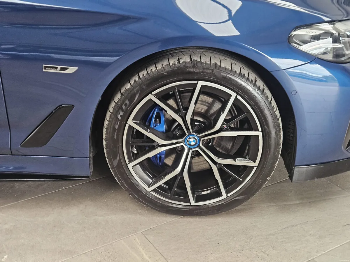 221 BMW 530 SERIES M-SPORT PLUG IN HYBRID - Image 6