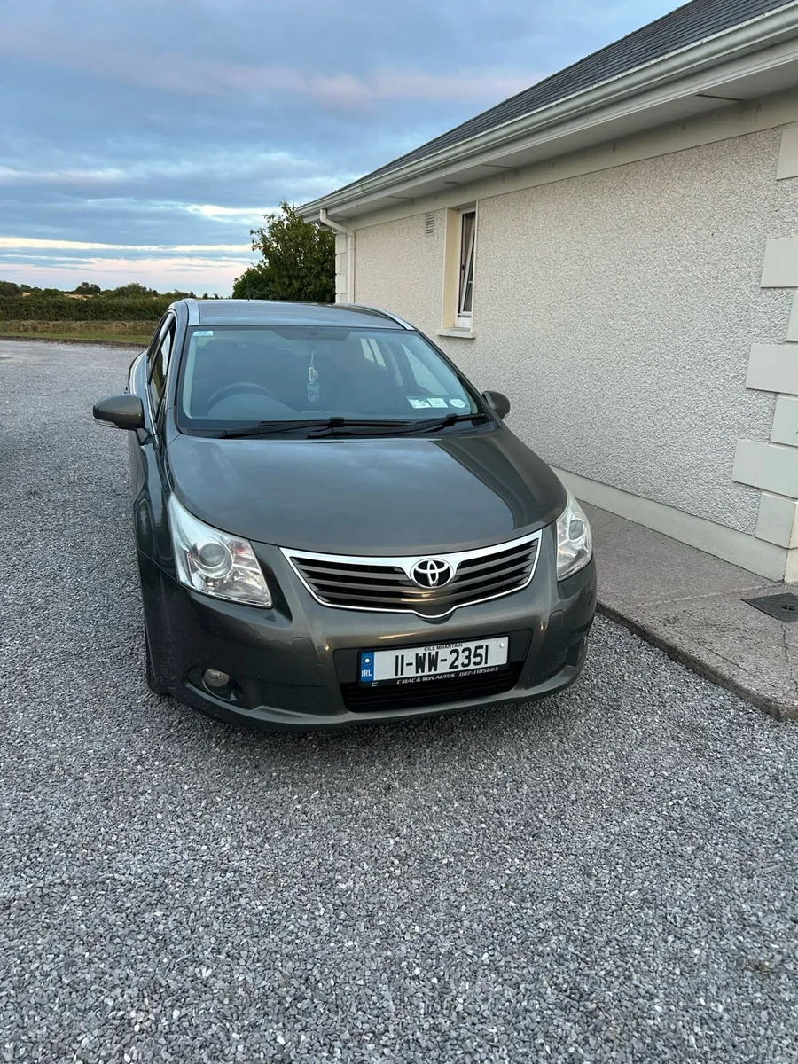 T27 Avensis estate low mileage-Fresh NCT - Image 1