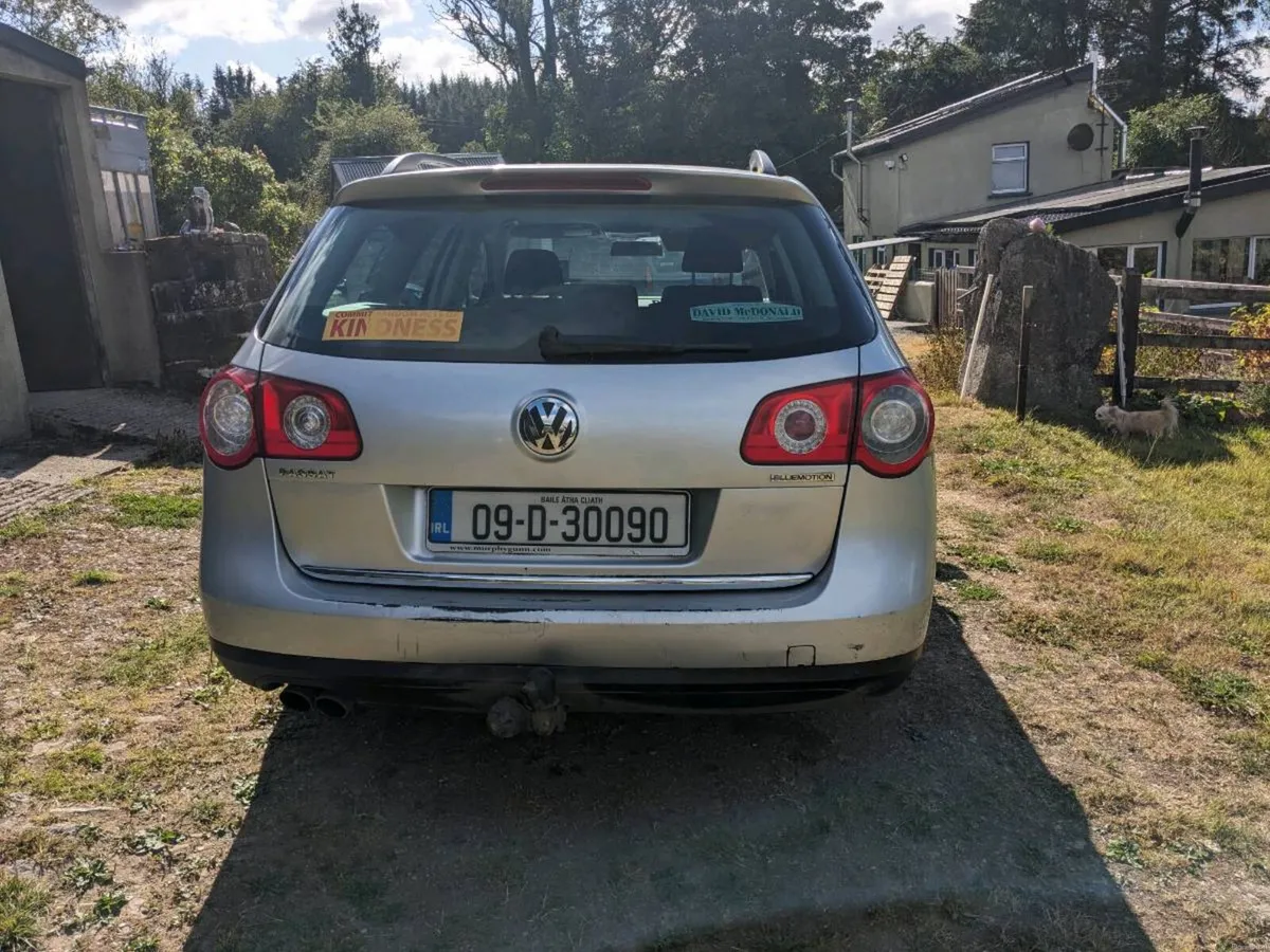 VW Passat Estate - Image 3