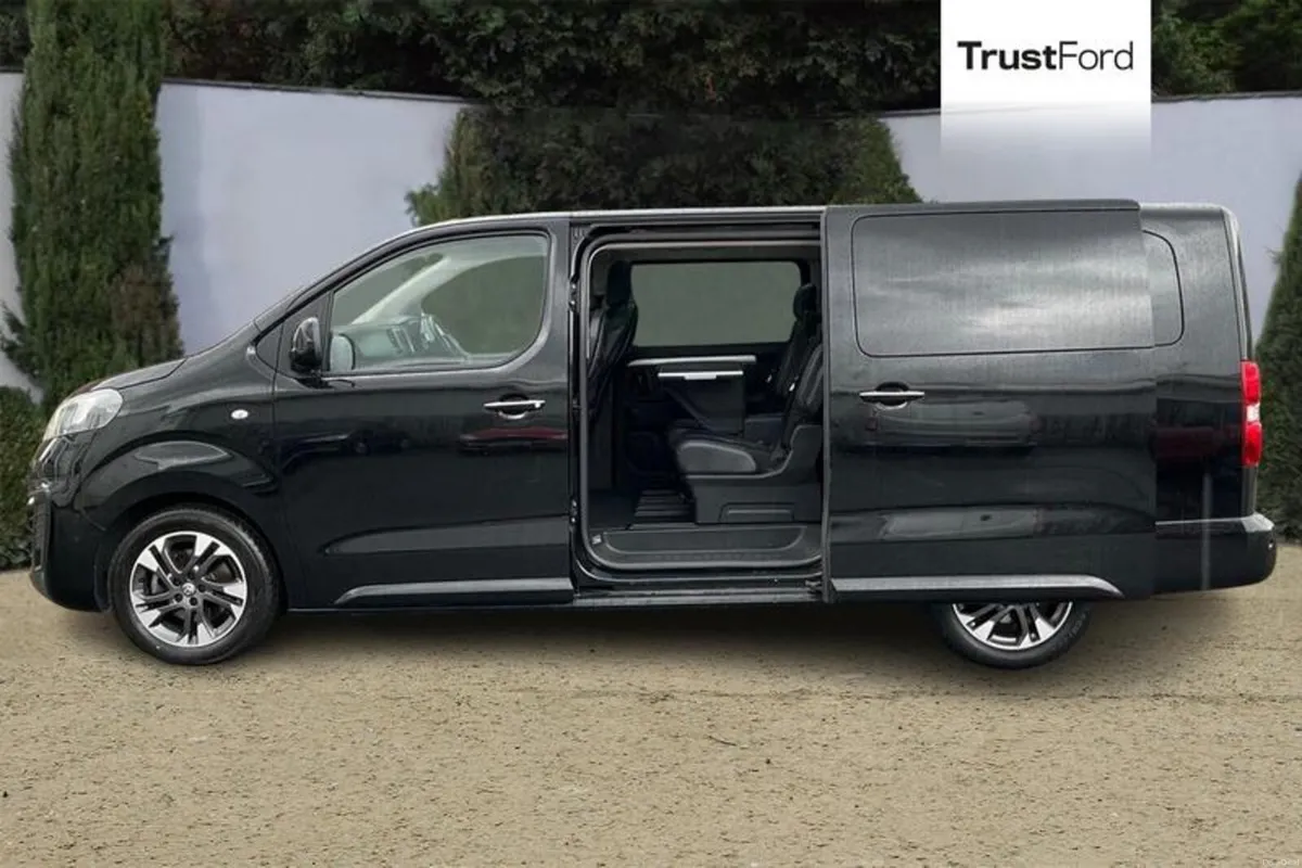 Vauxhall Vivaro 2.0 Turbo D 180PS Elite L 5dr Auto - Image 5