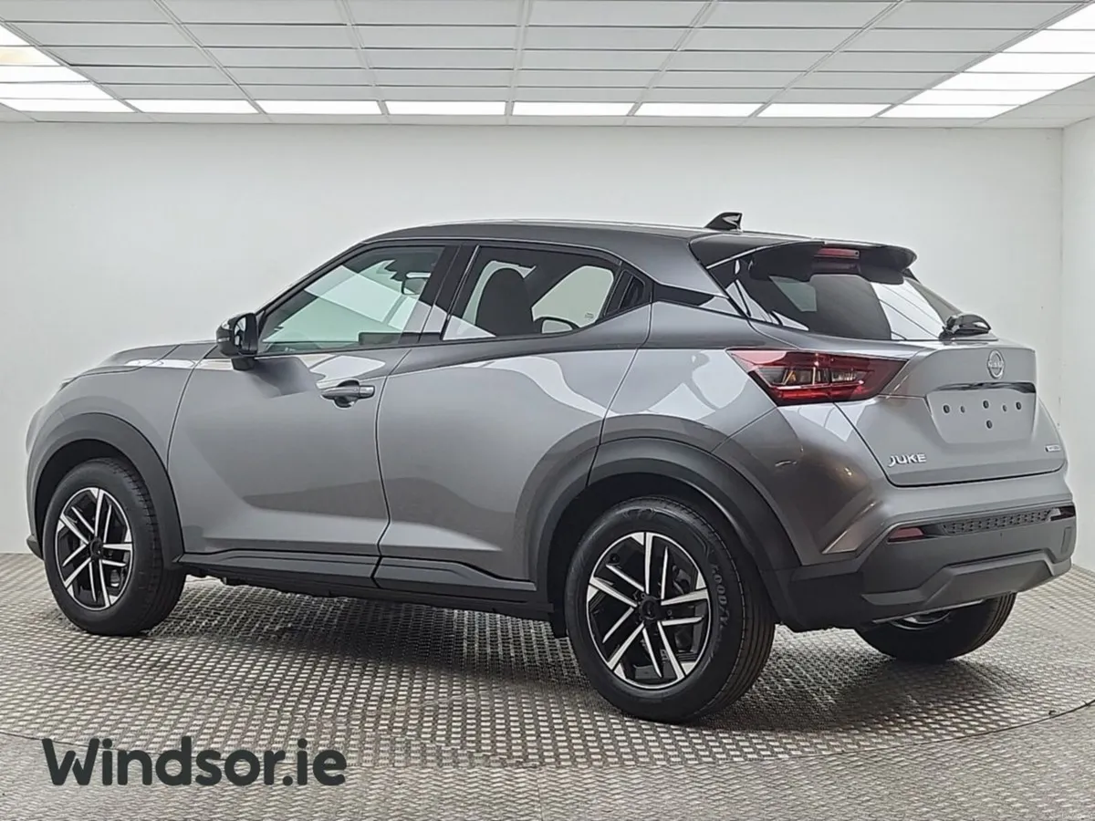 Nissan Juke HYBRID 1.6 SV PREMIUM**DEMO NO KM** - Image 2