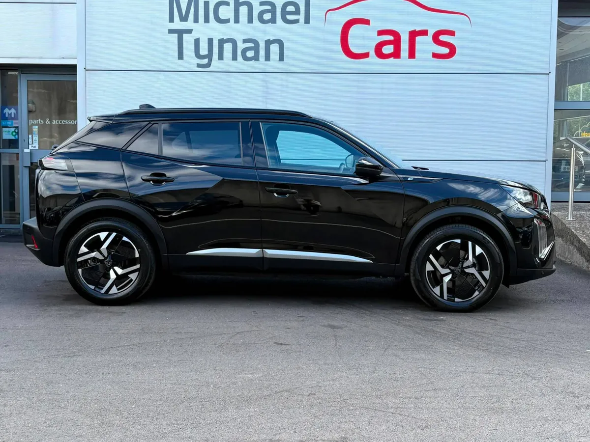 Peugeot 2008e GT Line, 54kwh ,Privacy Glass - Image 6