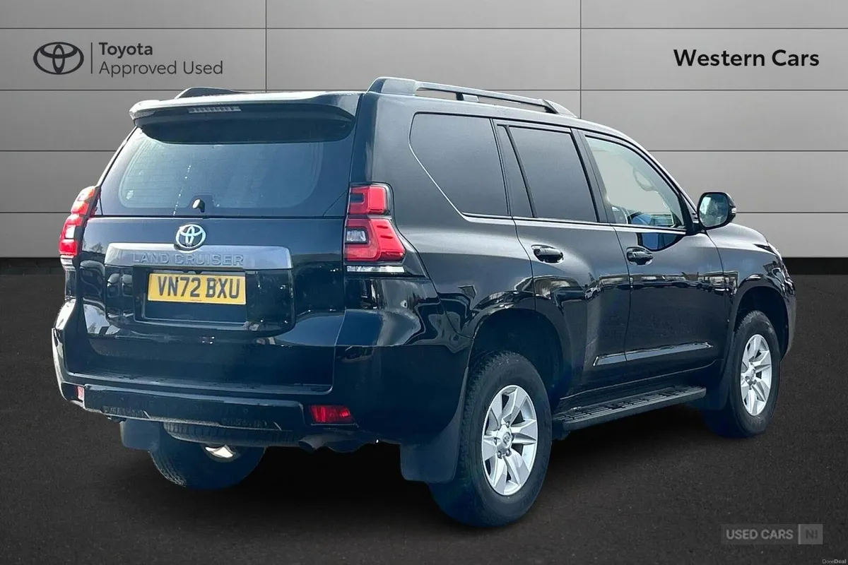 Toyota Land Cruiser Active LWB 2.8 Diesel Auto - Image 2