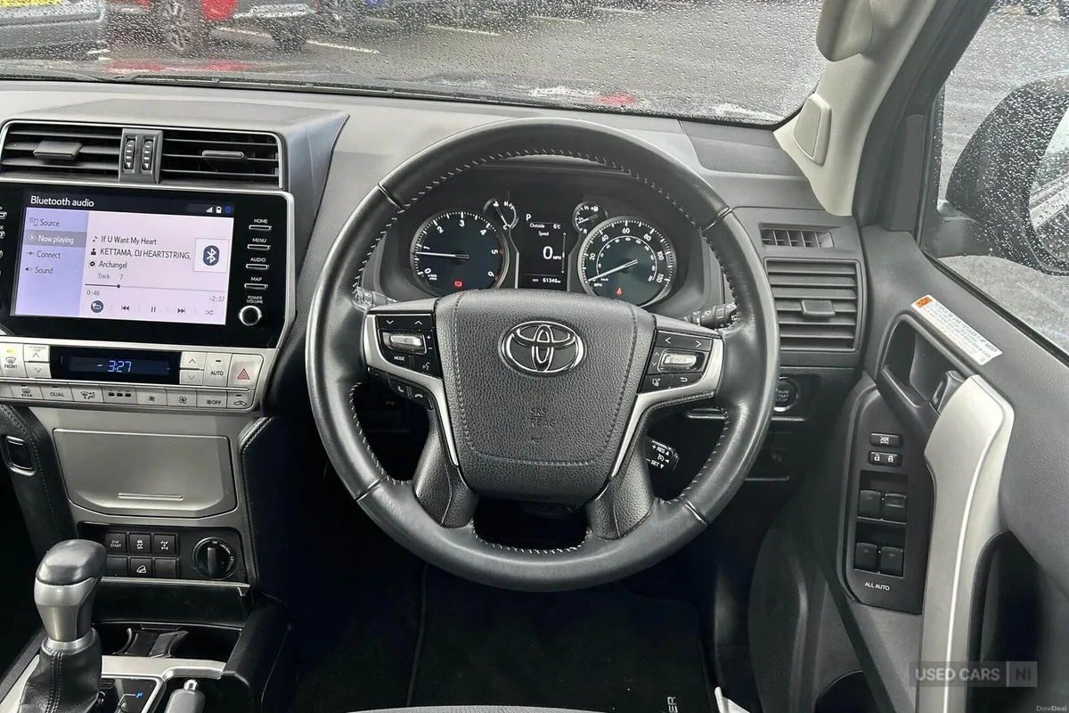 Toyota Land Cruiser Active LWB 2.8 Diesel Auto - Image 6