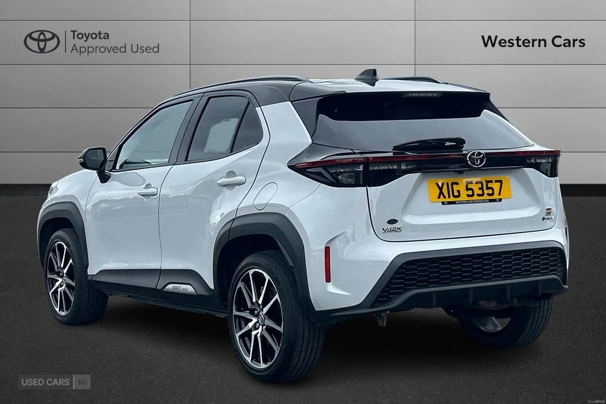 Toyota Yaris Cross 1.5 VVT-h GR SPORT E-CVT Euro 6 - Image 4