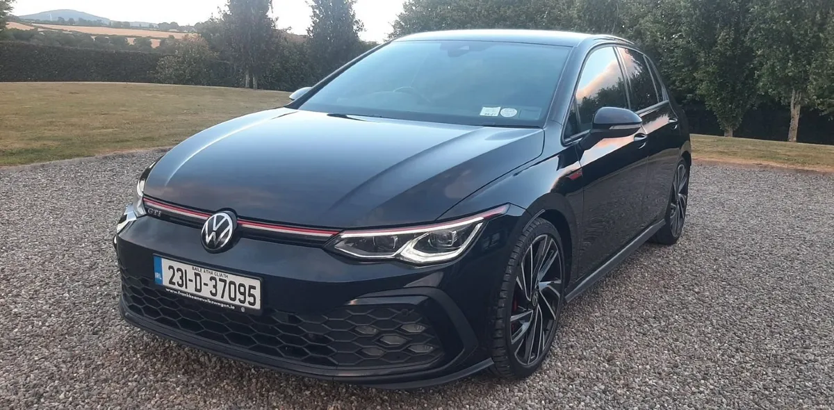 Volkswagen Golf 2023 - Image 1